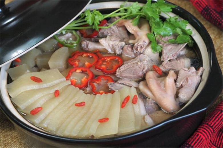 口袋鸭特色砂煲